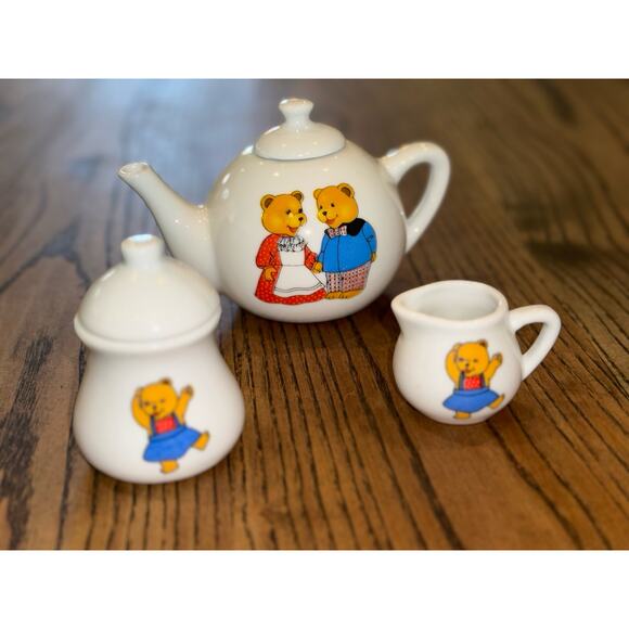 Vintage Child’s 13 Piece Porcelain Little Bear Tea Set - Picture 5 of 6